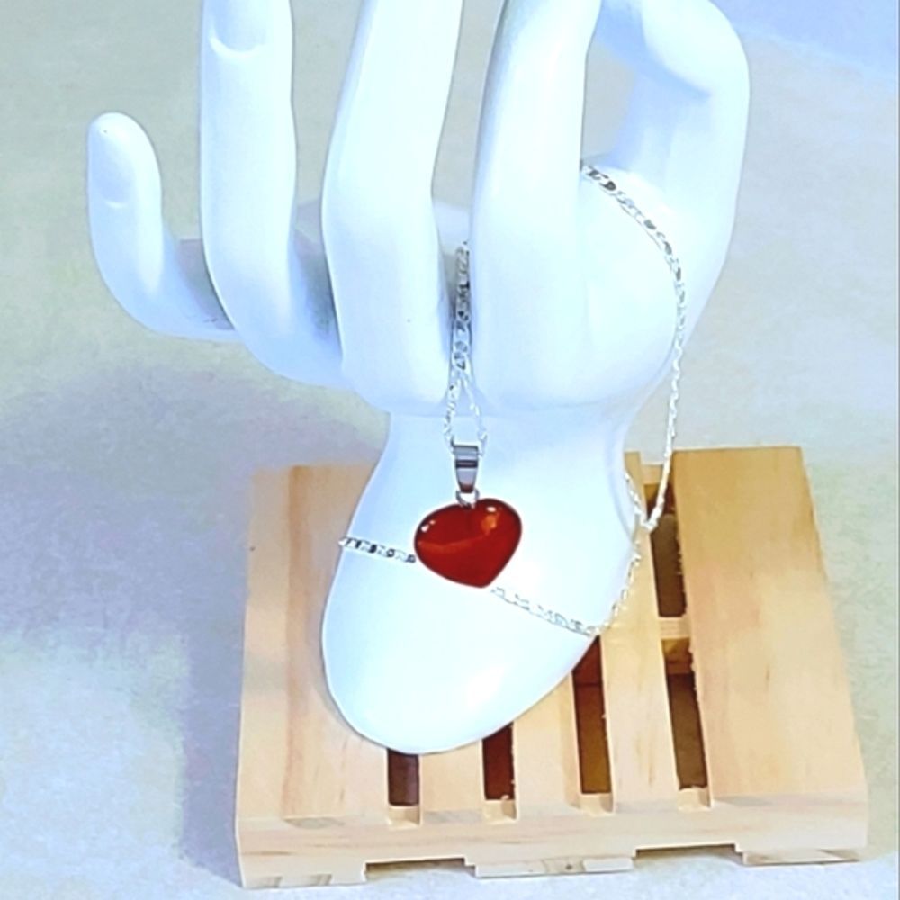 Natural carnelian stone HEART PENDANT SILVER PLATED CHAIN NECKLACE - Picture 4 of 8